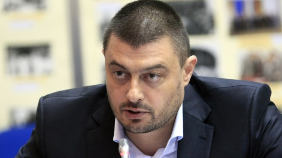 Бареков няма да регистрира листи за изборите
