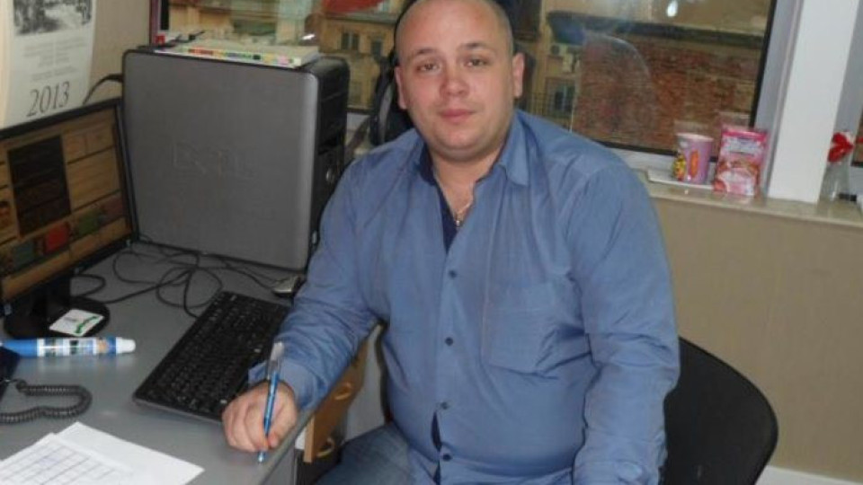 А. Симов: Арнаудова е на път да събори правителството А. Симов: Арнаудова е на път да събори правителството