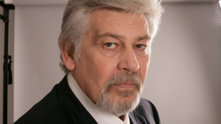 Стефан Данаилов: Общото между театъра и политиката е, че и в двете има викане, пляскане, освиркване и задкулисие
