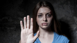 Зарков: Не можем повече да си позволим да броим и отчитаме жертвите на домашното насилие