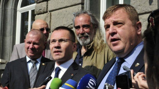 АНДРЕЙ СЛАБАКОВ ПЪРВИ БРАТОВЧЕД НА ЖЕНАТА НА КАРАКАЧАНОВ, ПРОКУРОРКАТА РОСИЦА СЛАБАКОВА