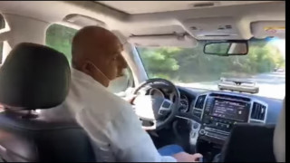 ЧОВЕКЪТ  ОТ ДЖИПКАТА ...