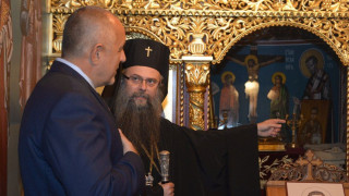 ЩЕ СЕЕМ МЕЧТИ, АКО ЩЕ И ДА ЖЪНЕМ БУРИ!