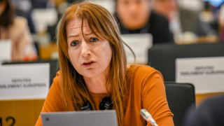 Клеър Дейли: Лицемерието на ЕС щеше още да държи Борисов на власт, ако не бяха протестите