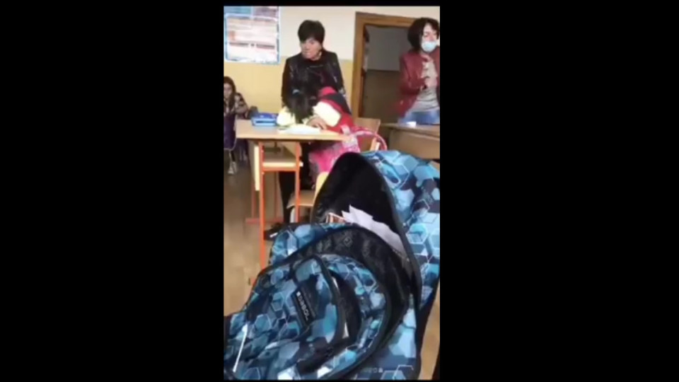 Cкандално видео на което се вижда как учителки бият непълнолетно момиче