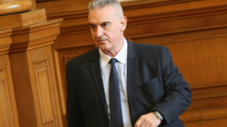 Спестете ми оная тъпотия за мъртвите, доброто, нищото!