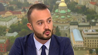 Математикът Велков отново с факти, този път за себе си