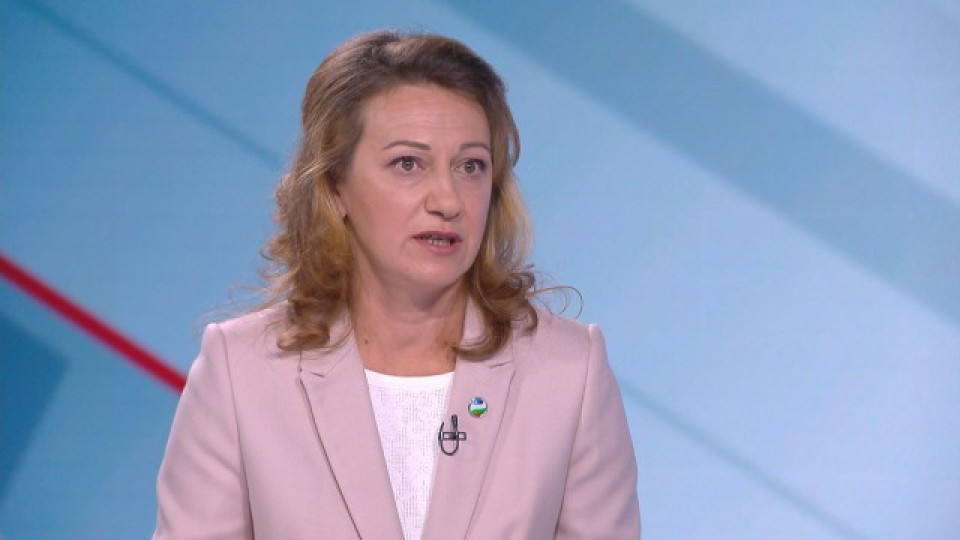 Стела Николова: Някой да обясни на Борисов, че повече няма да е премиер