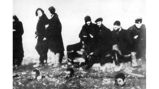 ПСИХОДЕСНИТЕ, КАЖЕТЕ ГО НА МАКРОН