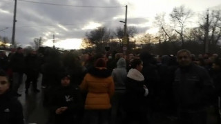 Бунт в кв. ”Факултета”. Избирателите на Фандъкова поискаха нейната оставка
