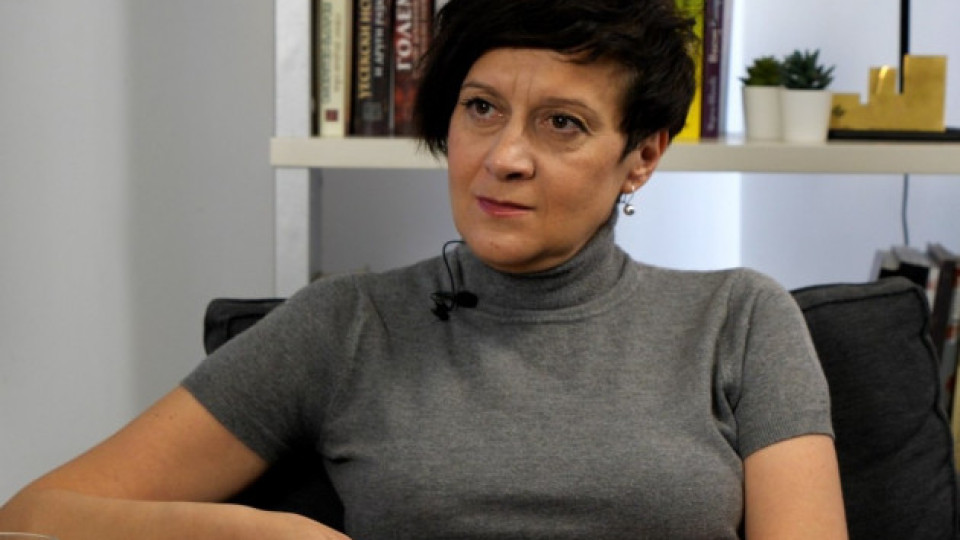 Антоанета Цонева: Иван Гешев да не се бави и да подаде оставка