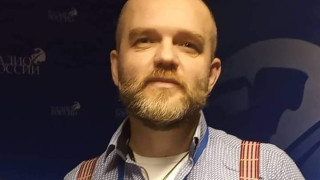 Днес нашите танкови колони се движат по пътищата на Киевска област, минават покрай гробището, където лежат най-скъпите ми хора