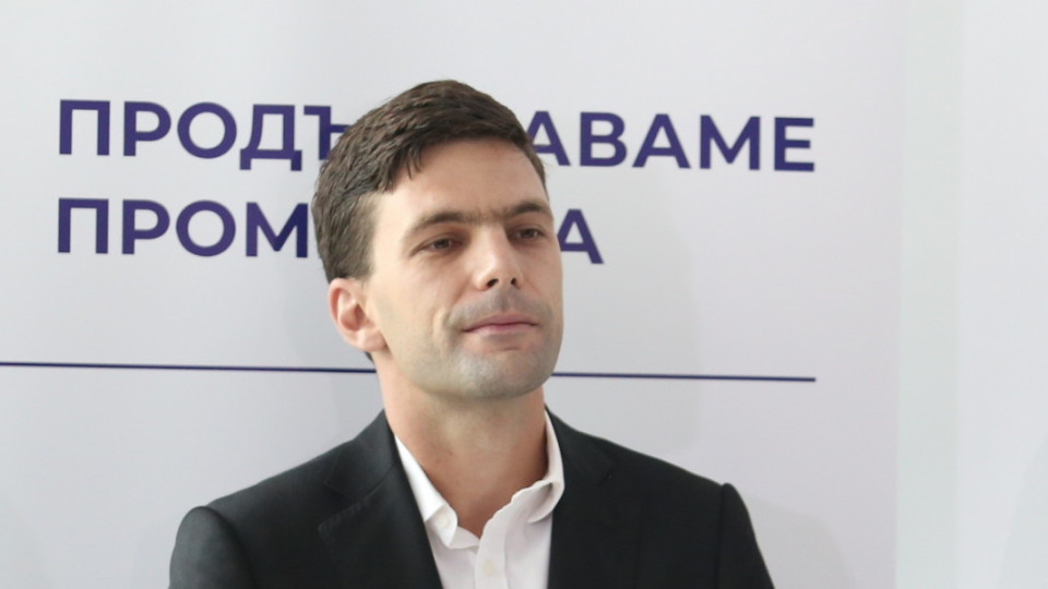 ДОСТОЕН ЛИ Е ГОСПОДИН "ЖЕЛЯЗНА ОГРАДА" ЗА ПЪРВИЯ ПОСТ В ДЪРЖАВАТА? ДОСТОЕН ЛИ Е ГОСПОДИН "ЖЕЛЯЗНА ОГРАДА" ЗА ПЪРВИЯ ПОСТ В ДЪРЖАВАТА?