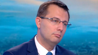 bTV опитва да затвори устата на Анастасов