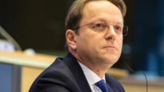 Оливер Вархеи: ЕС приема насериозно опасенията на България