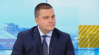 Станислав Балабанов: Гледаме преговорите с тежко отвращение, 49-от НС трябва да отиде в историята