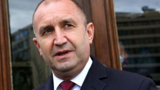 България няма да арестува Путин, защото той няма да дойде