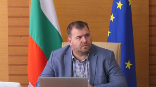 Министър Явор Гечев: И България обмисля забрана за внос на украинско зърно