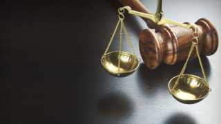 Избори, а зад фона издевателства върху репутацията на правораздаването