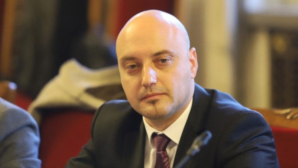 Министър Славов внася във ВСС точката за предсрочното освобождаване на Иван Гешев