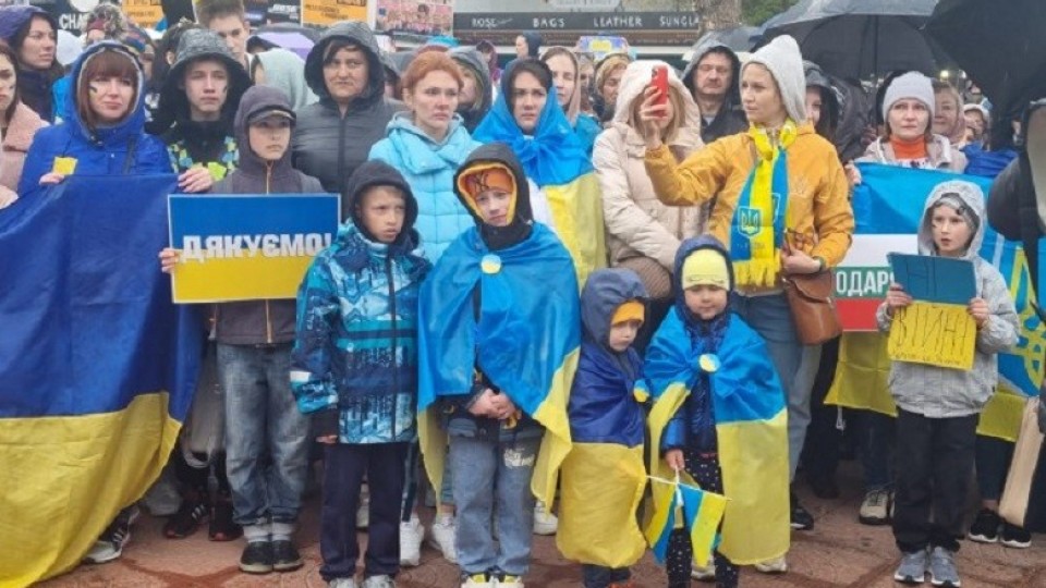 Ето как се крадат милионите за украинските бежанци (ДОКУМЕНТИ)