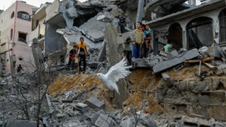 3 195 убити деца в Газа за три седмици