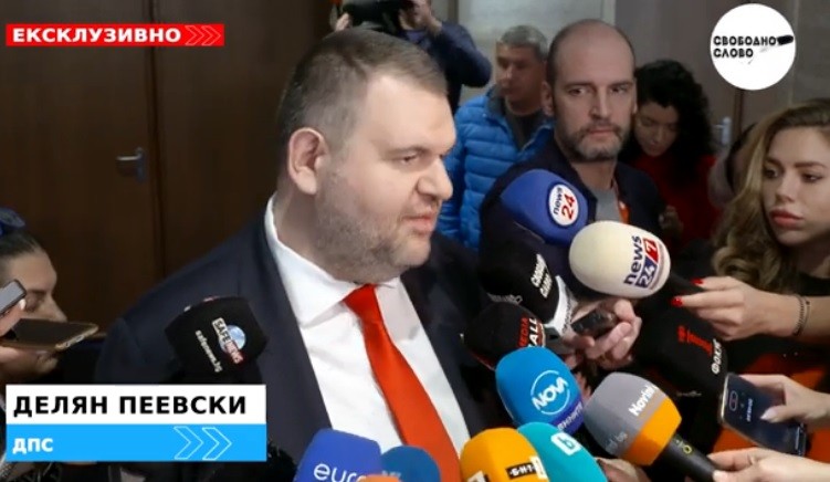 Делян Пеевски: Ако премиерът не може да се справи с работата, да отида да му я свърша (ВИДЕО)
