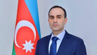 Посланикът на Азербайджан: Бихме обсъдили закупуване на акциите на „Лукойл“