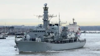 Турция забрани на британски военни кораби, дарени на Украйна, да влизат в Черно море