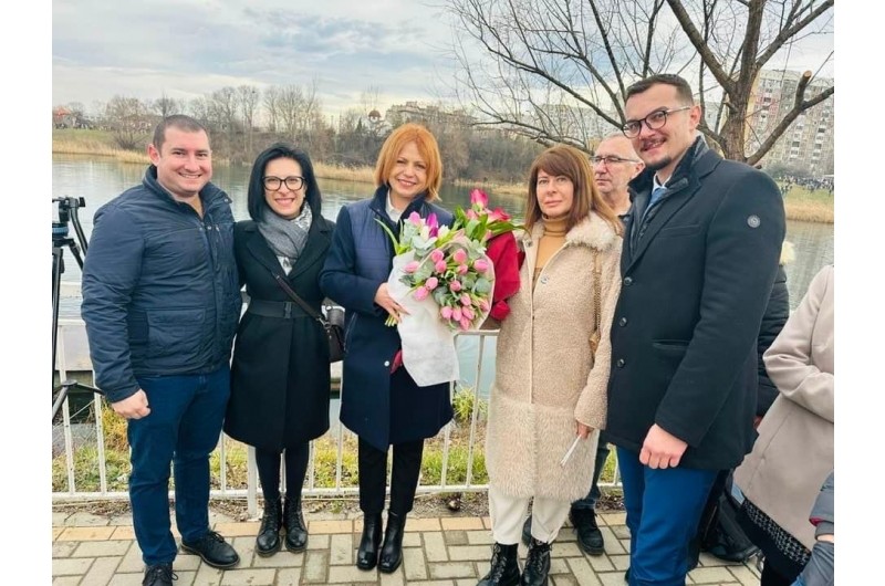 ГЕРБ-София почете паметта на Ботев, традиционния Богоявленския водосвет и Освобождението на столицата - Снимка 7
