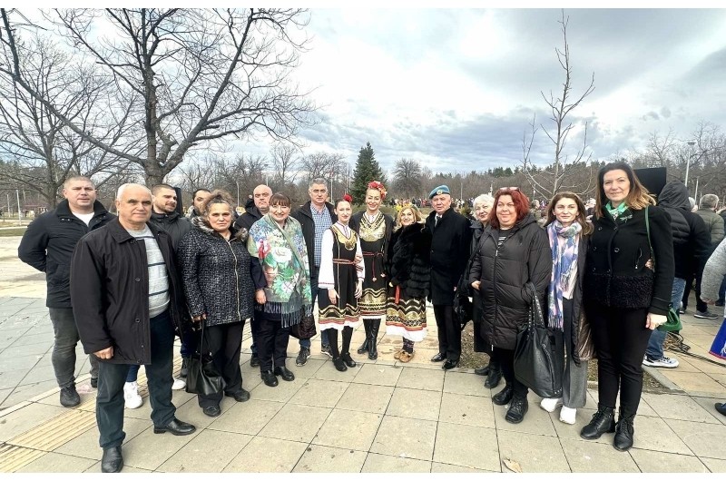 ГЕРБ-София почете паметта на Ботев, традиционния Богоявленския водосвет и Освобождението на столицата - Снимка 14