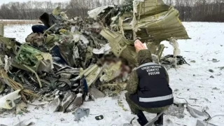 На мястото на катастрофата край Белгород са открити отломки от ракета