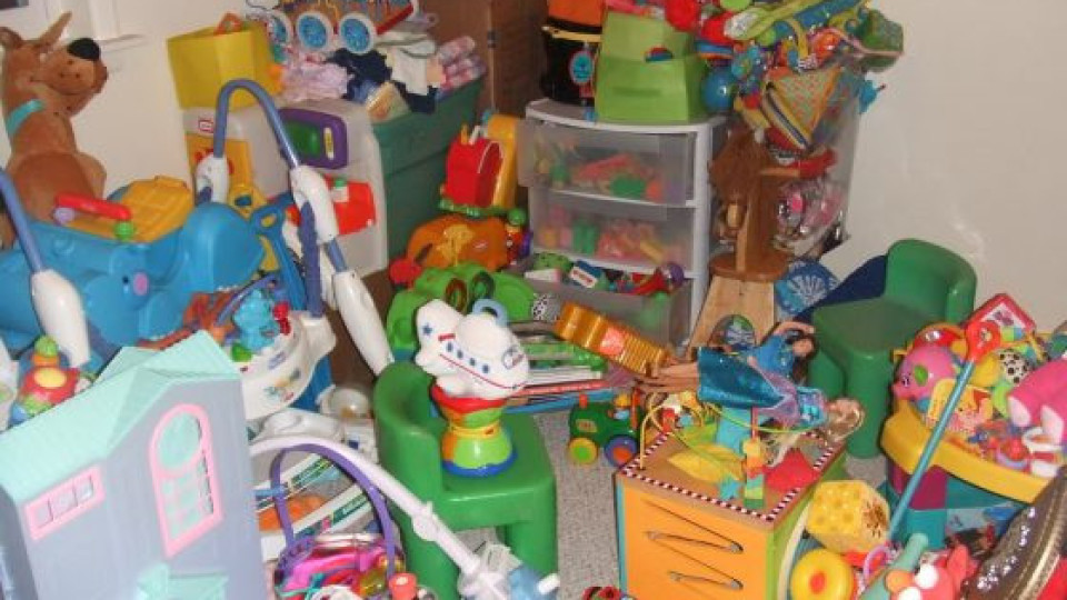 Редица детски играчки крият неподозирани опасности