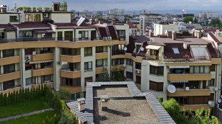 Средната заплата в София стига за 1 кв. метър жилище