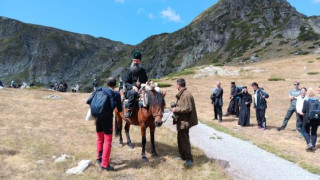 Патриарх Даниил се качи на Седемте рилски езера, за да отслужи водосвет