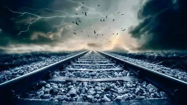 Иронията на нашето време е в това, че да „бъдеш“ (като характер, дух и интелект) вече не е достатъчно, за да си свободен