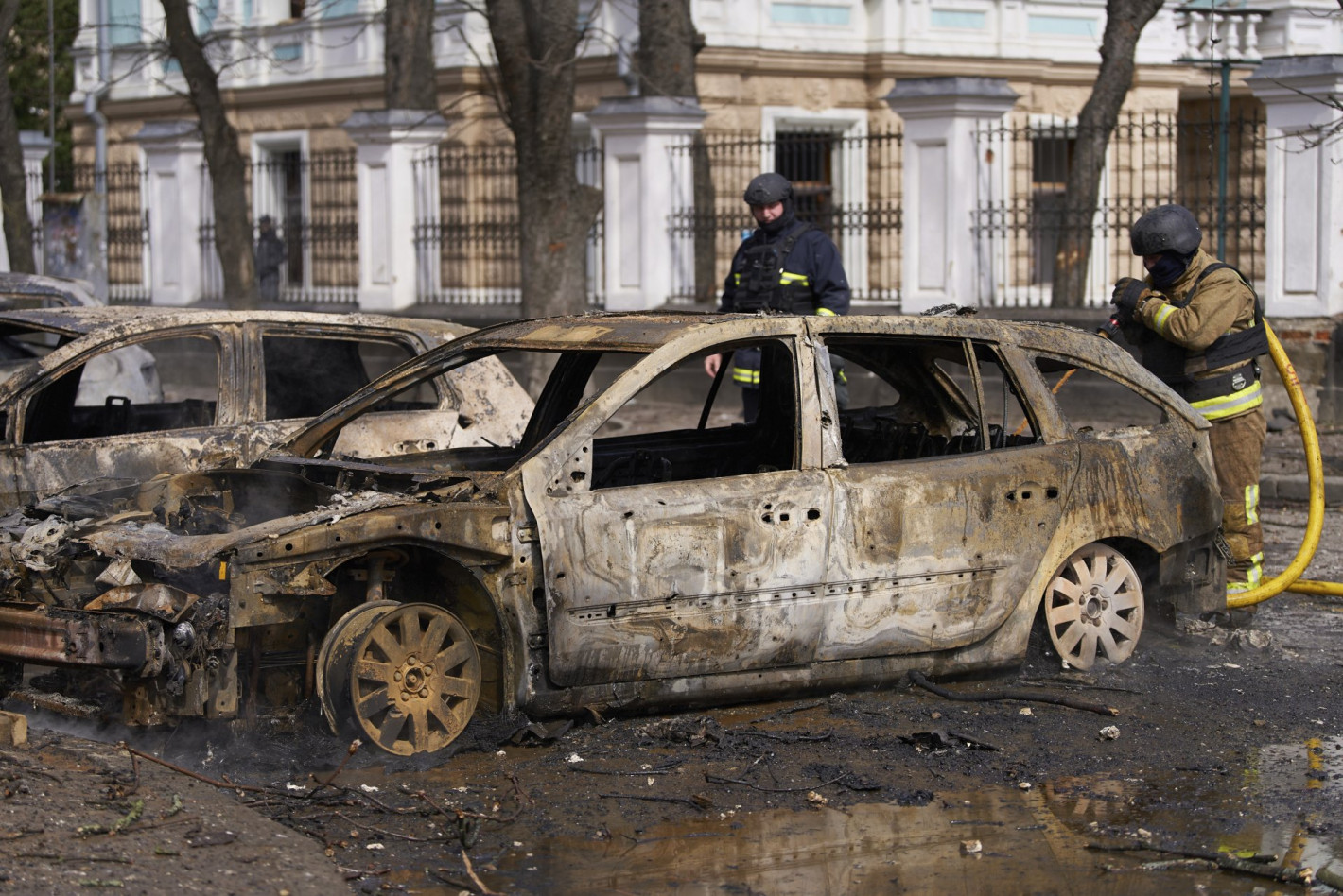 Една от най-смъртоносните руски атаки в Украйна взе 31 жертви в Суми, сред тях и деца
