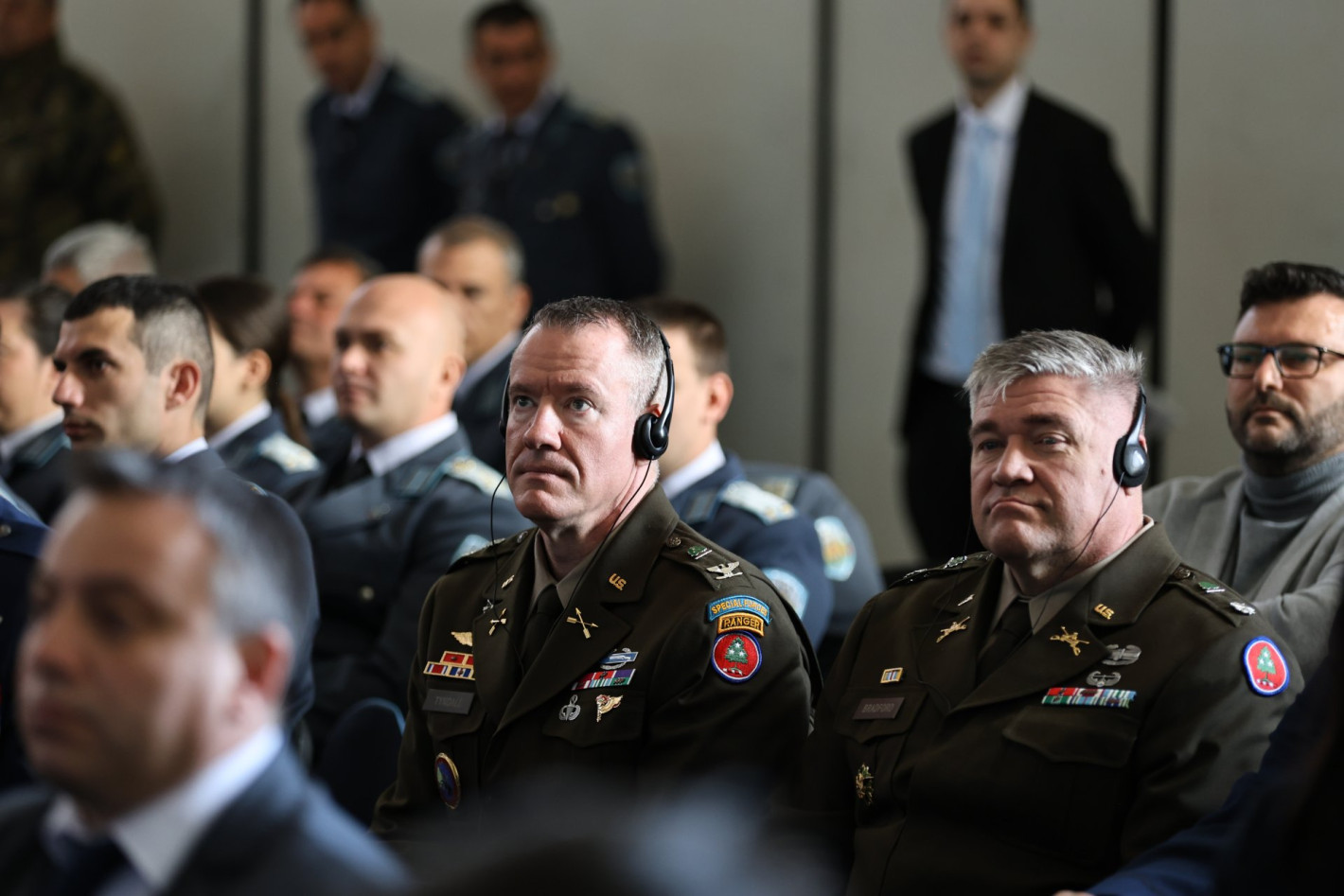 Представиха българския F-16 в авиобаза "Граф Игнатиево" (снимки)
