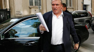 18+! Богомил Манчев забърсал новата си любовница Снежана на s€x оргия при Петя Славова