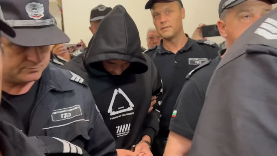 Обвиненият за убийството на Маги сам поиска да остане в ареста