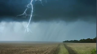 Гръмотевични бури удрят 3 района в България