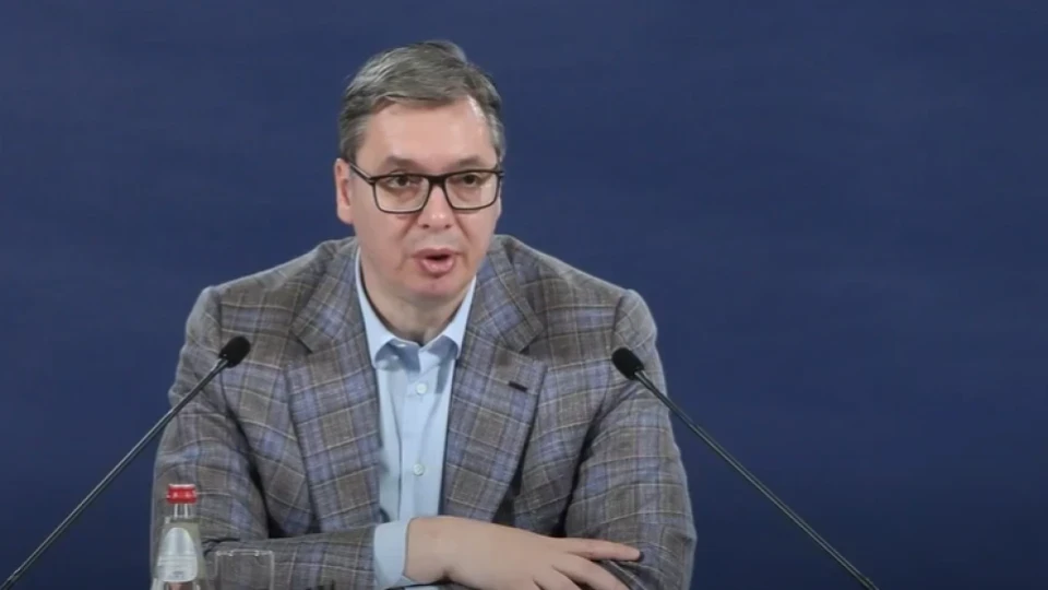 Вучич: Не сърбите посрещат самолетите и танковете на Хитлер с цветя и викове на радост