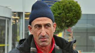 До стадион, пълен с деца: Кучета на Йордан Лечков отново разкъсаха йоркшир