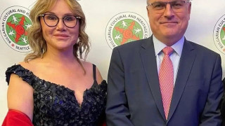 Отстраниха почетния консул в САЩ Елка Рускова заради измама