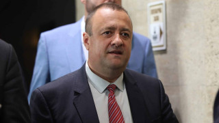 Иван Иванов: Поканих Диана Русинова да стане директор на АПИ