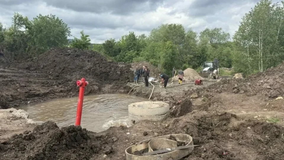 Водна криза в Перник: При пълни язовири, градът е трети ден без вода