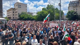 Еврото ли е проблемът?
