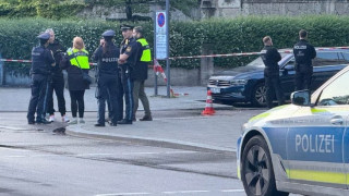 Българка наръга с нож минувачи в Мюнхен, полицията я застреля