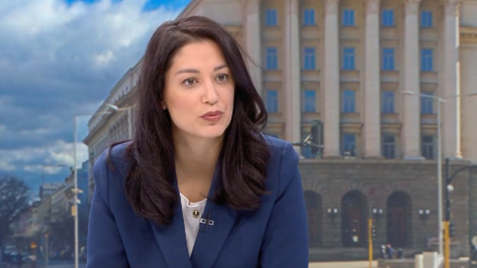 Евелина Славкова: Хаосът около въвеждането на еврото може да се превърне в политическо оръжие