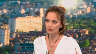 Ирена Милянкова - модел, актриса и майка на 6 деца - за своята лична битка и двете операции, на които се подлага